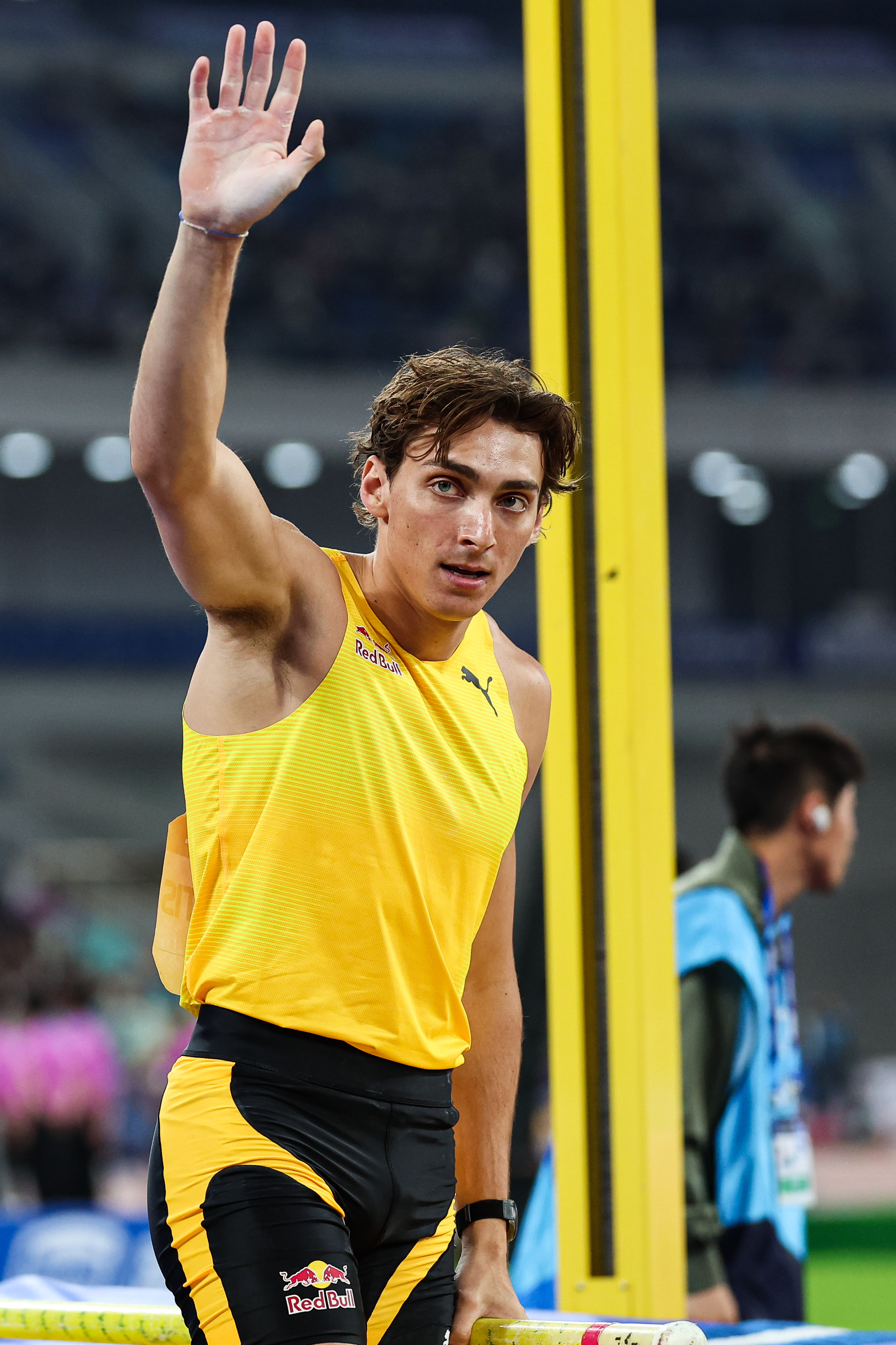 杜普兰蒂斯厦门站卫冕再添劳伦斯奖首金