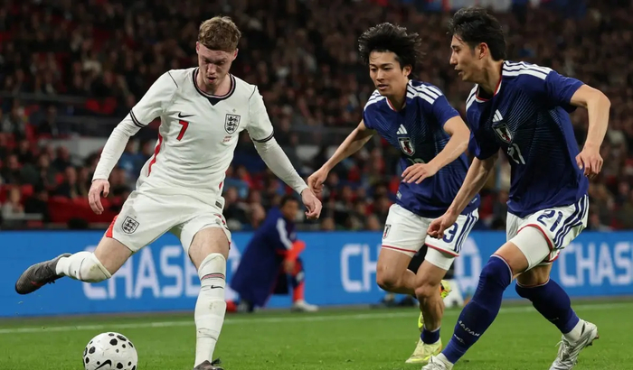 日本队首胜英格兰：技术流战术掀翻三狮军团