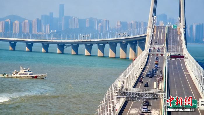 粤港澳大湾区首场跨三地自行车赛安全收官 海事