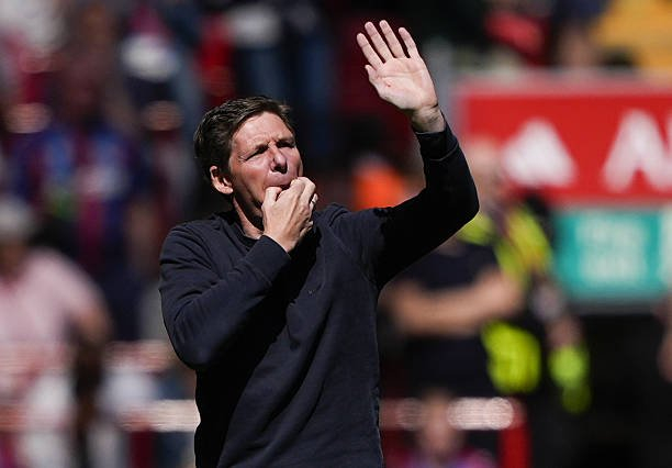 关键判罚成转折点 球队做客表现获教练高度评价