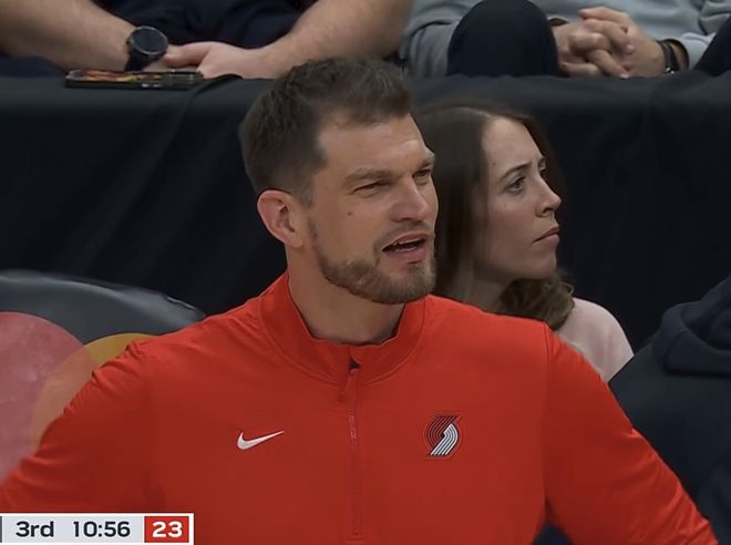 开拓者逆转马刺终结11连败 亨德森31分成关键先生